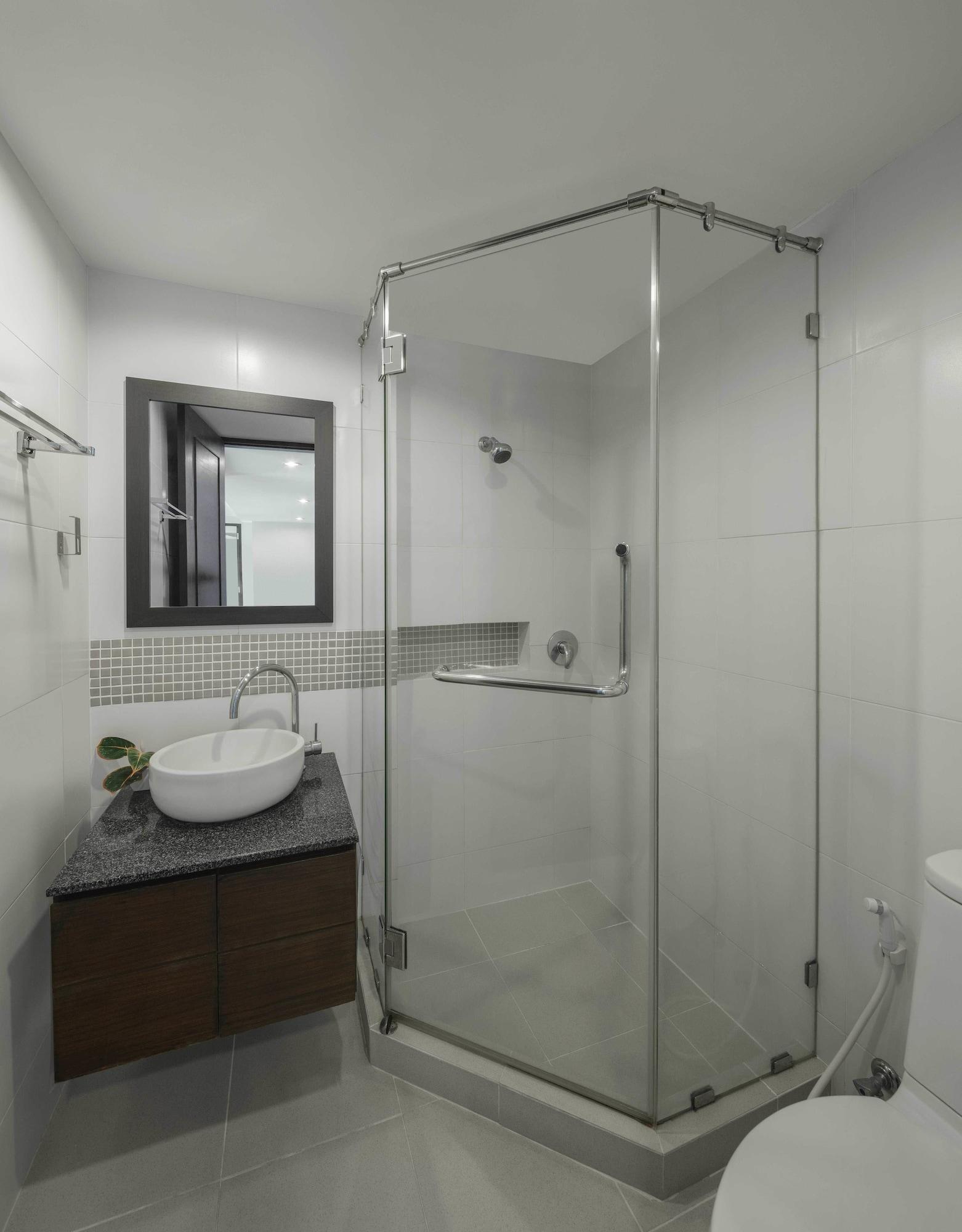 Silom Lofts מלון בנגקוק